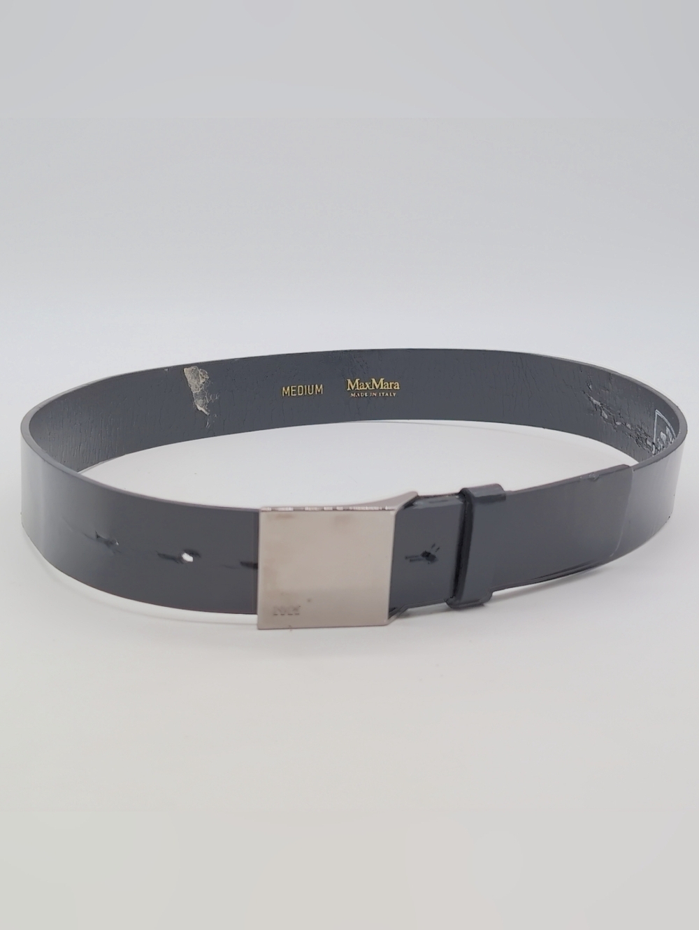 Max Mara Women's Sz M 30 In Black Leather Belt with Silver Buckle